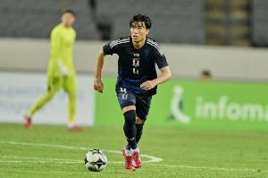 日本后卫：个人对自己表现远非满意 希望以这场比赛作为最低标准