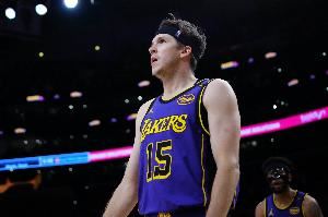 历史级别!里夫斯单场砍至少51分11板9助 NBA历史第七人